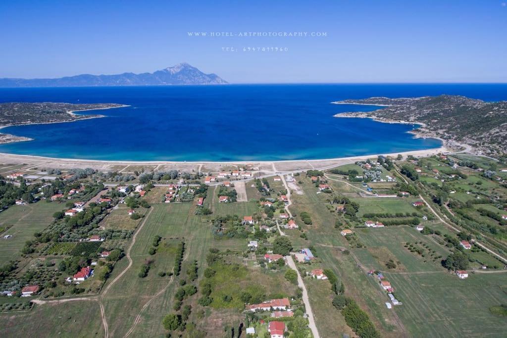 Traditionelles Appartement Athos Shadow Am Meer Paralia Sikias Bagian luar foto