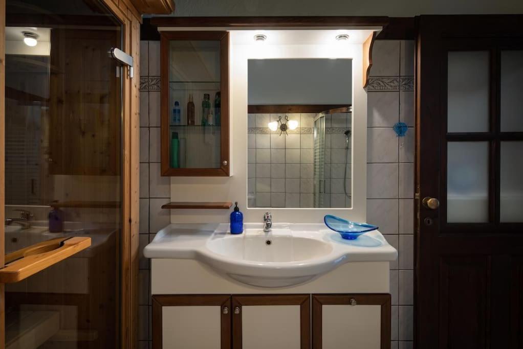 Traditionelles Appartement Athos Shadow Am Meer Paralia Sikias Bagian luar foto